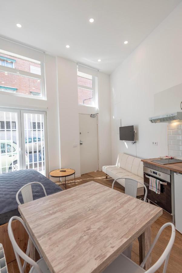 New 1 Min Metro, Cozy 1 Bed Close To Downtown, Wifi A Madrid Buitenkant foto